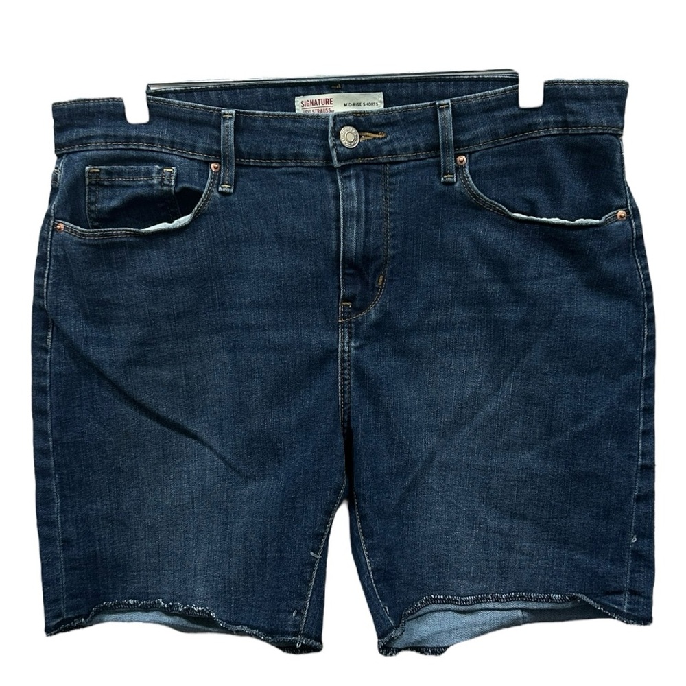 Signature Levi’s Strauss Women’s Denim Jorts‎ Shorts  Sz 32